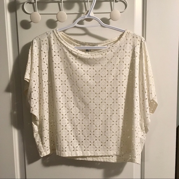 BOGO FREE - Top - Picture 1 of 3